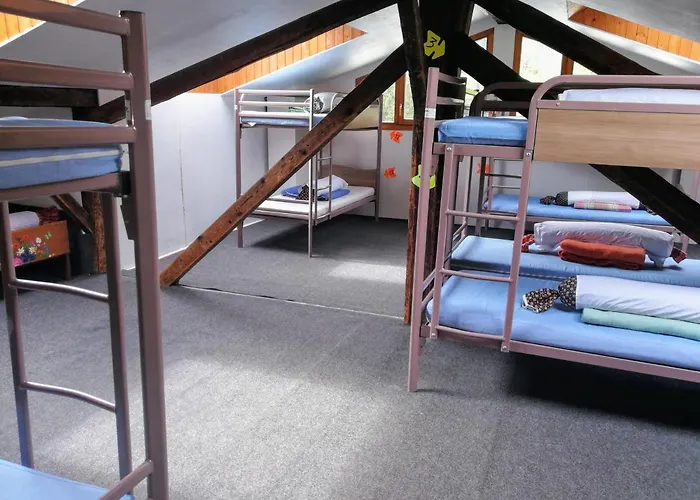 Le Chamoniard Volant Hostel *