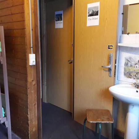 Hostel Le Chamoniard Volant *