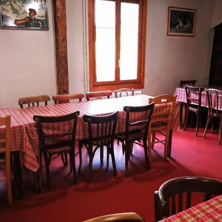 Le Chamoniard Volant ホステル シャモニー